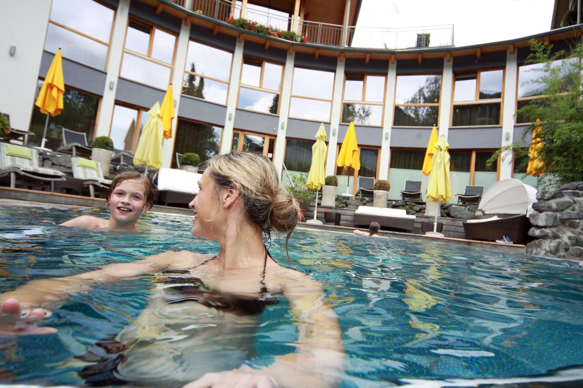 Naturhotel Ortners Eschenhof Бад Клайнкирххайм Екстериор снимка