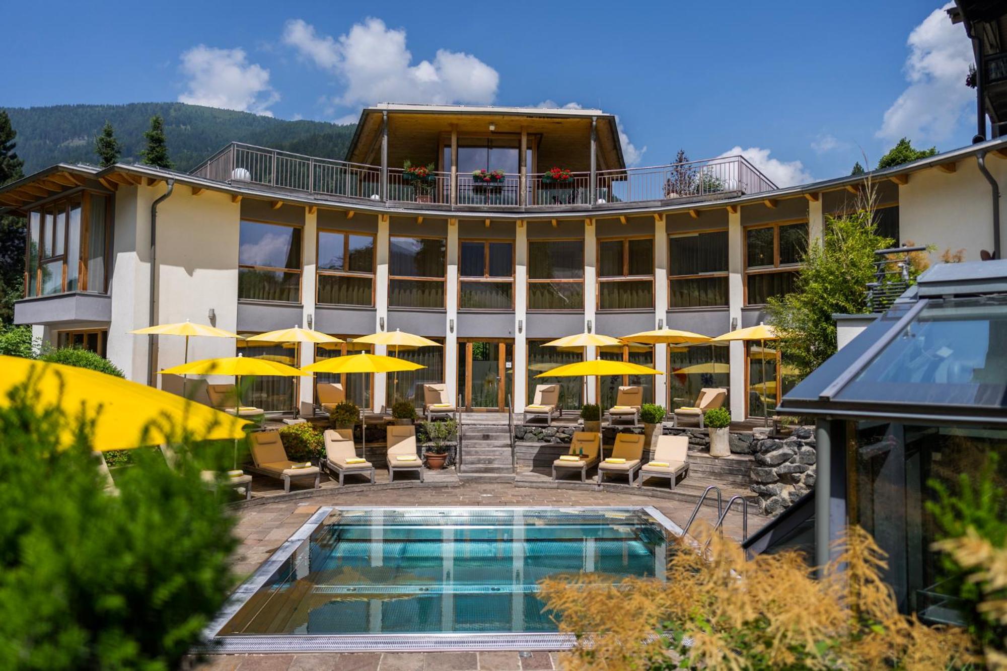 Naturhotel Ortners Eschenhof Бад Клайнкирххайм Екстериор снимка