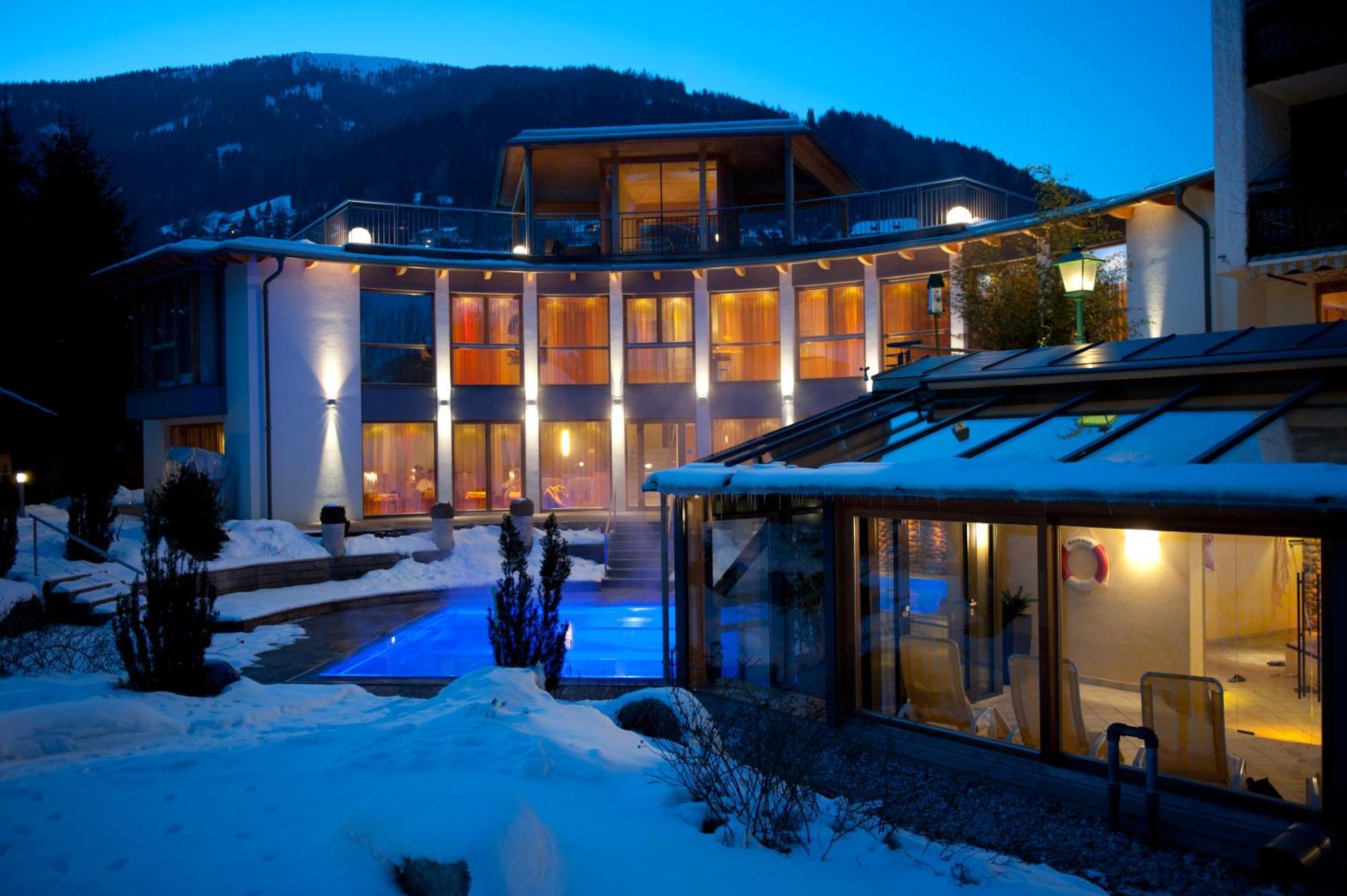 Naturhotel Ortners Eschenhof Бад Клайнкирххайм Екстериор снимка