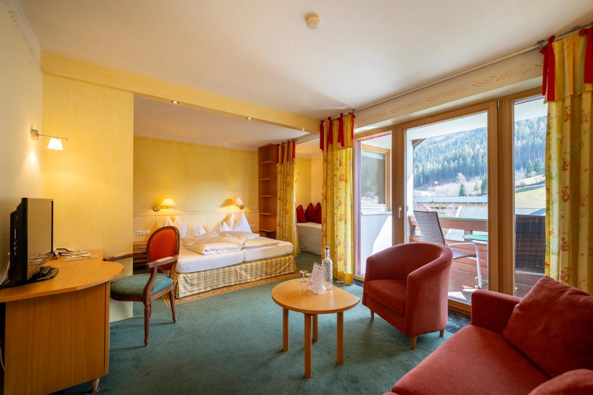 Naturhotel Ortners Eschenhof Бад Клайнкирххайм Екстериор снимка