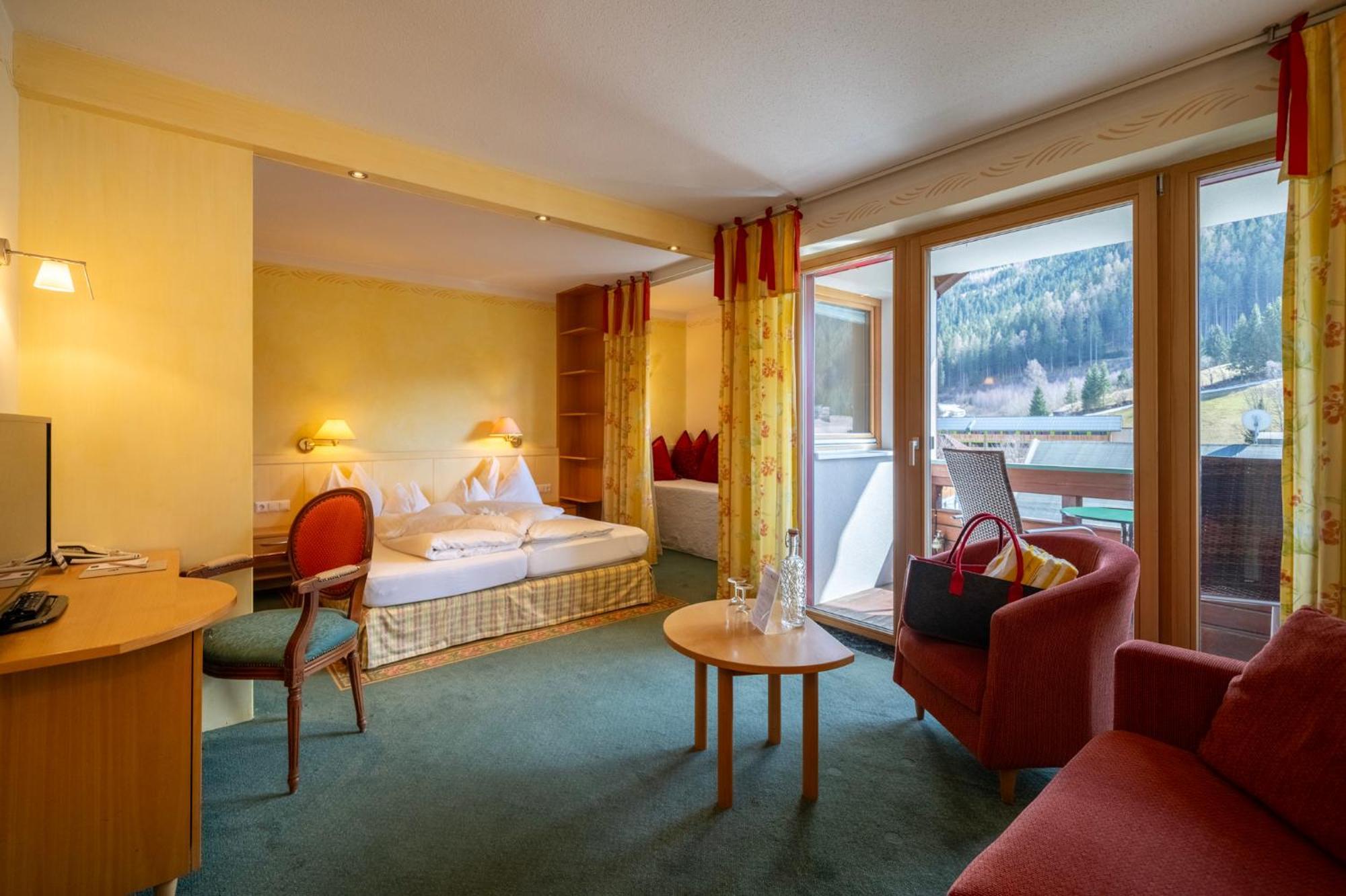 Naturhotel Ortners Eschenhof Бад Клайнкирххайм Екстериор снимка